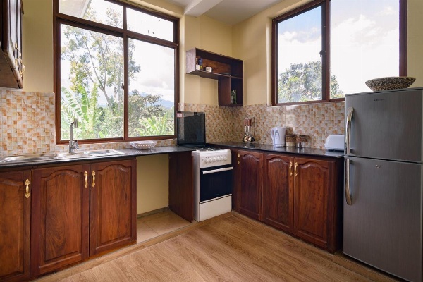 Rayan Apartments & Safaris image 6